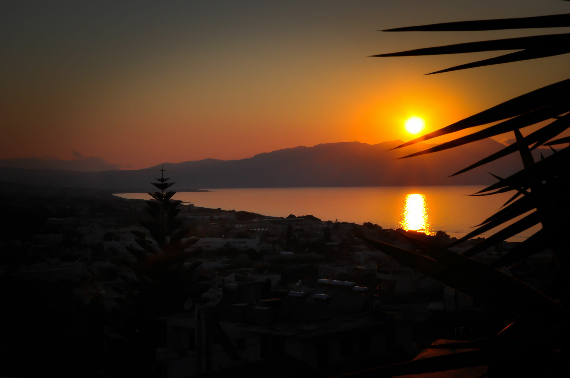 Orsalia Luxury Suites Platanias  Exterior photo