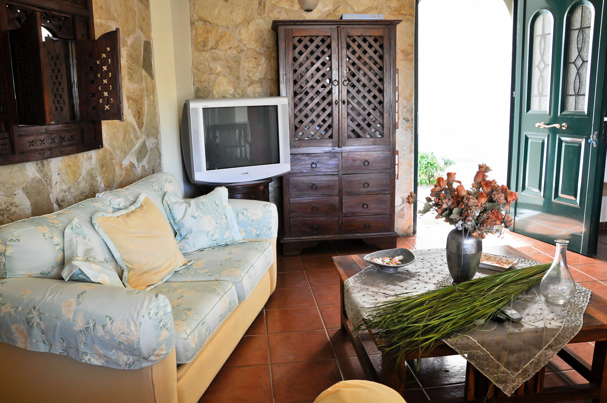 Orsalia Luxury Suites Platanias  Exterior photo